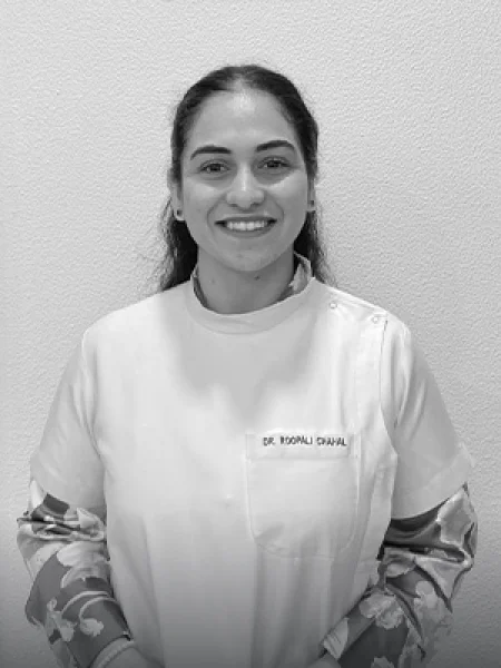 Dr. Roopali Chahal -  Dentally