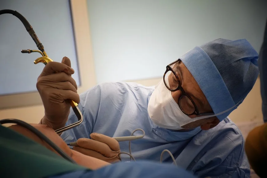 How To Prepare Yourself For Dental Implant Surgery Mentally? -  Dentally