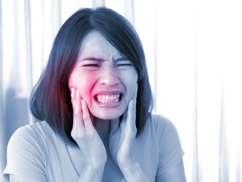 Unveiling the Sensitivity Dilemma: Causes, Symptoms, and Modern Solutions -  Dentally