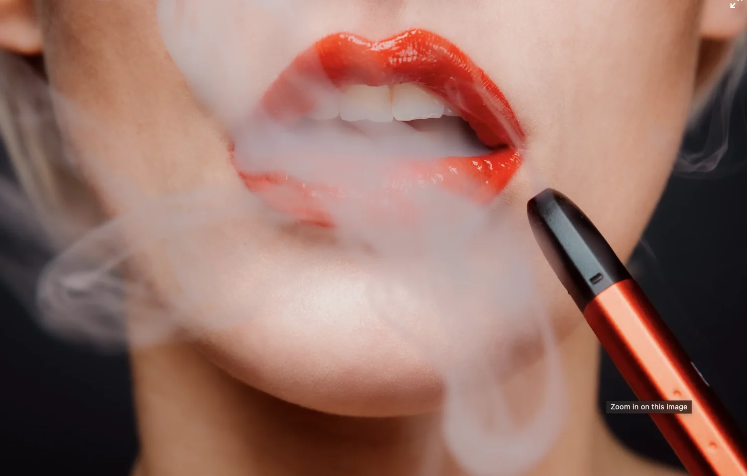 Unveiling the Impact of Vaping on Oral Health: A Comparative Insight with Traditional Smoking -  Dentally