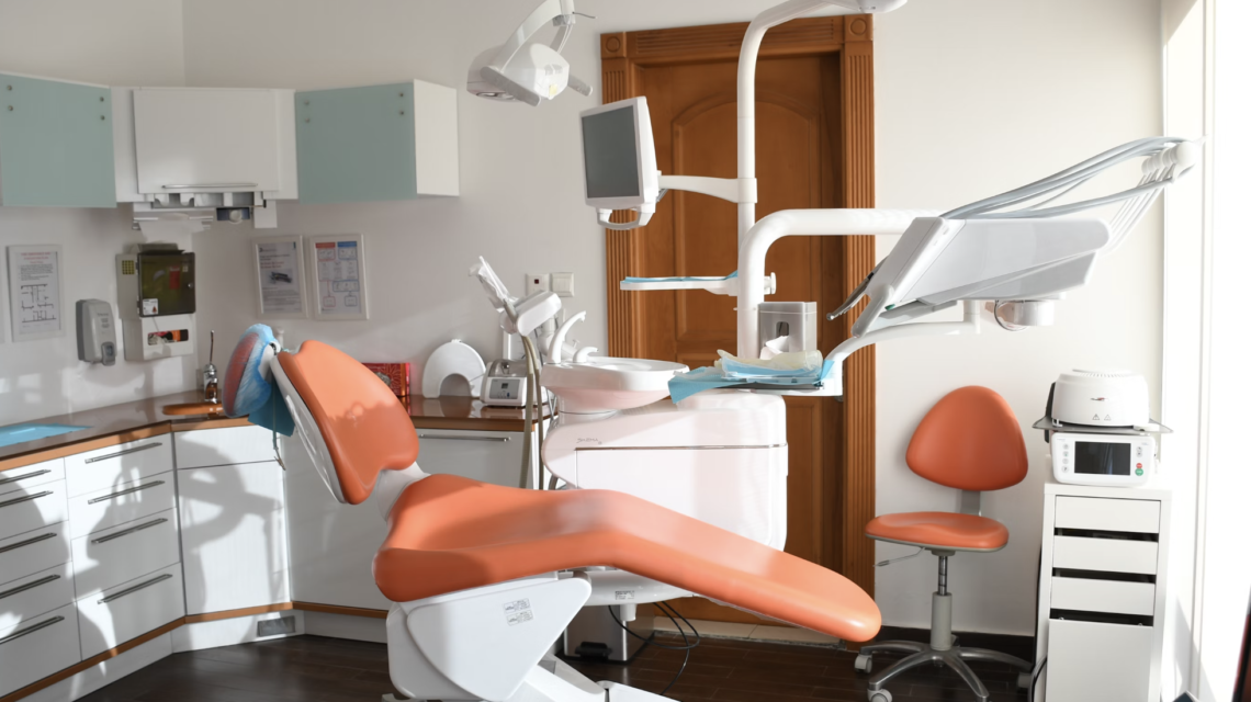 How to find best dentist near me?